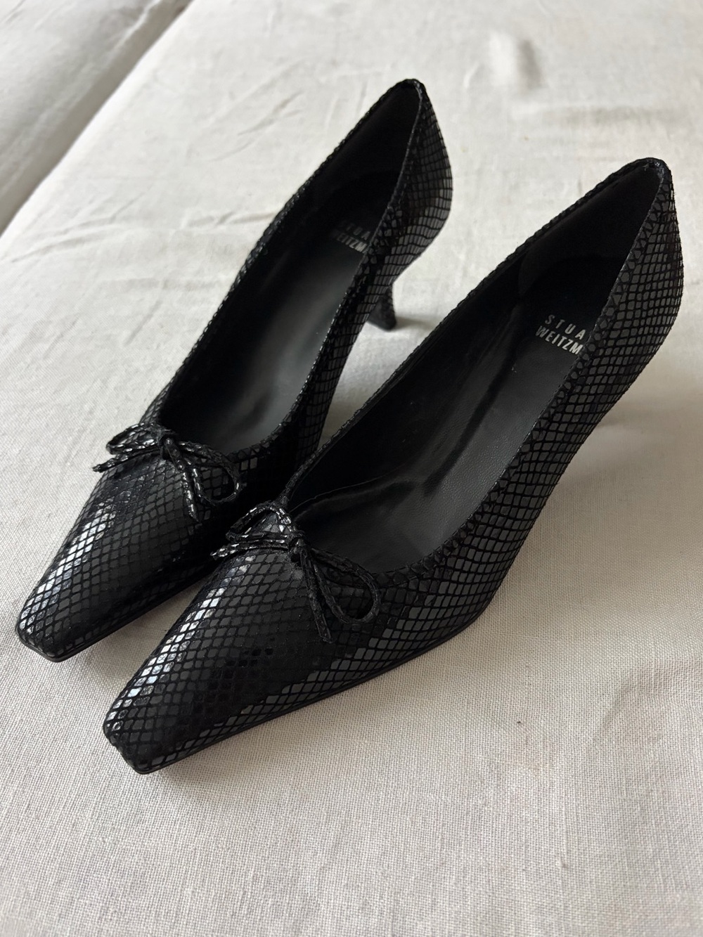 Vintage Stuart Weitzman Bow Pumps
